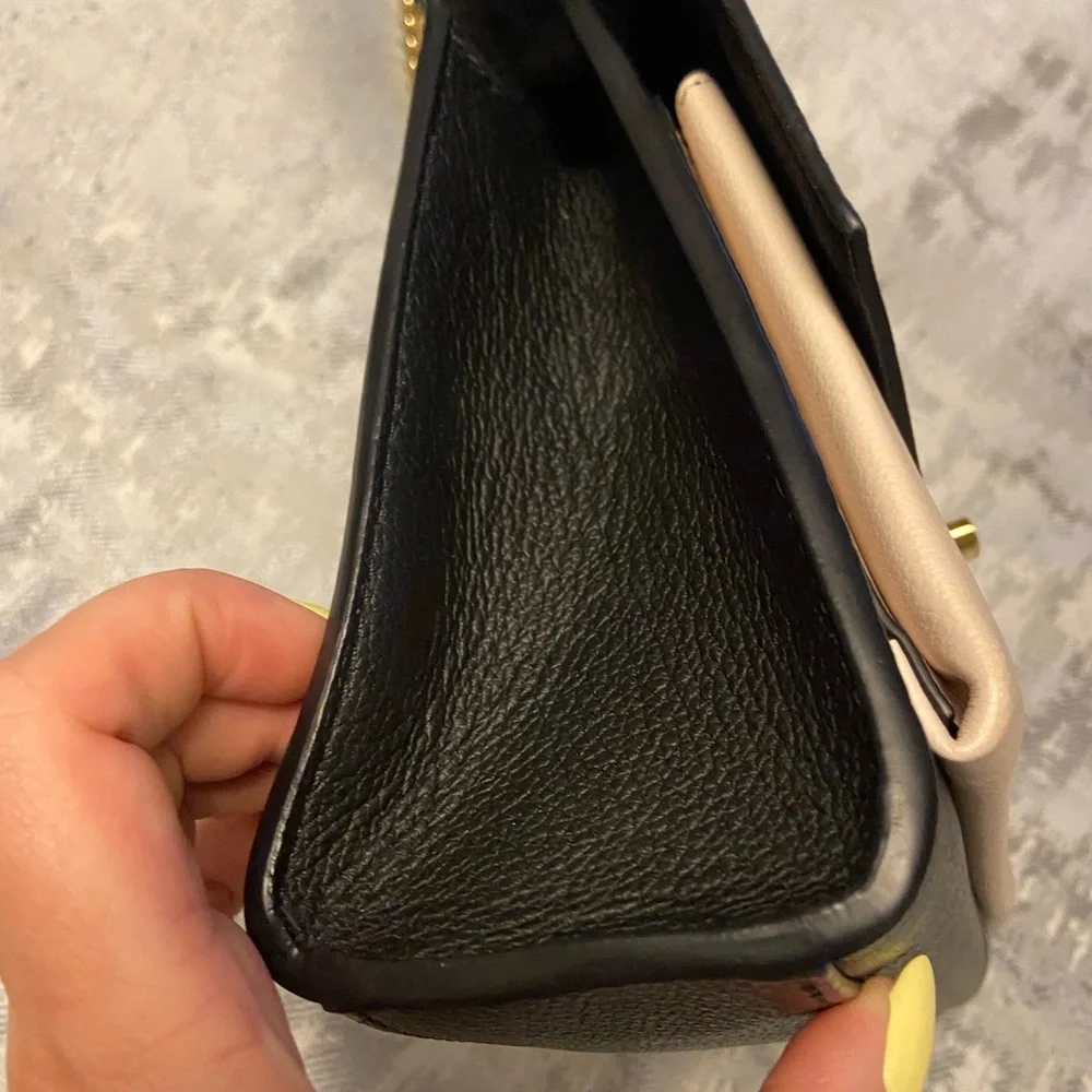 LV - Picture 7 of 10